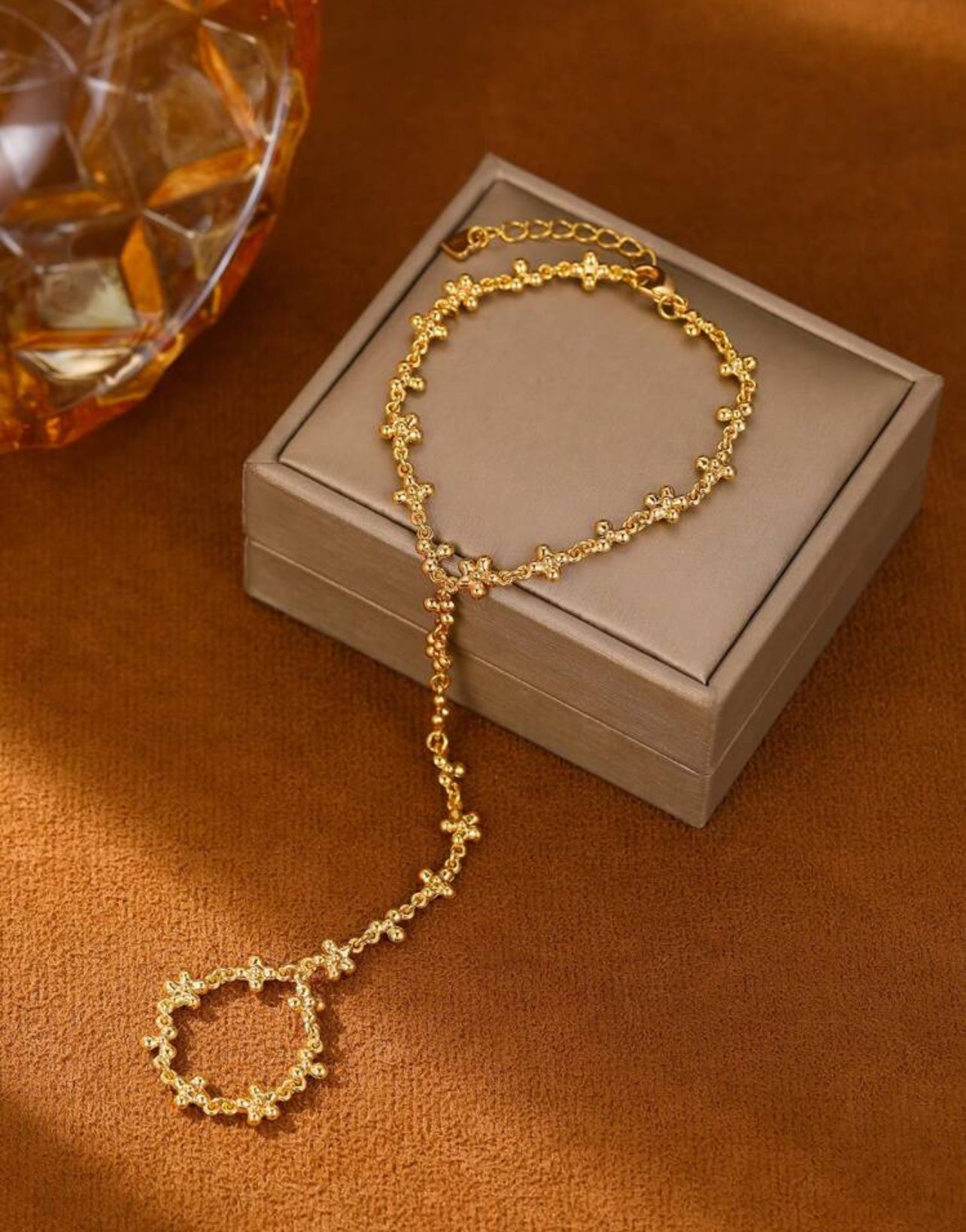 Iris Molecule Handchain Bracelet